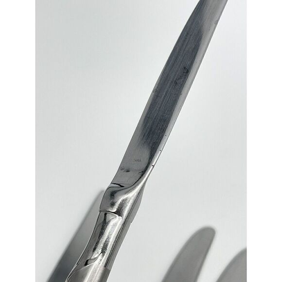 J A Henckels Zwilling Synergy Stainless 18/10 Dinner Knives 9" Set of 4 - Picture 5 of 7